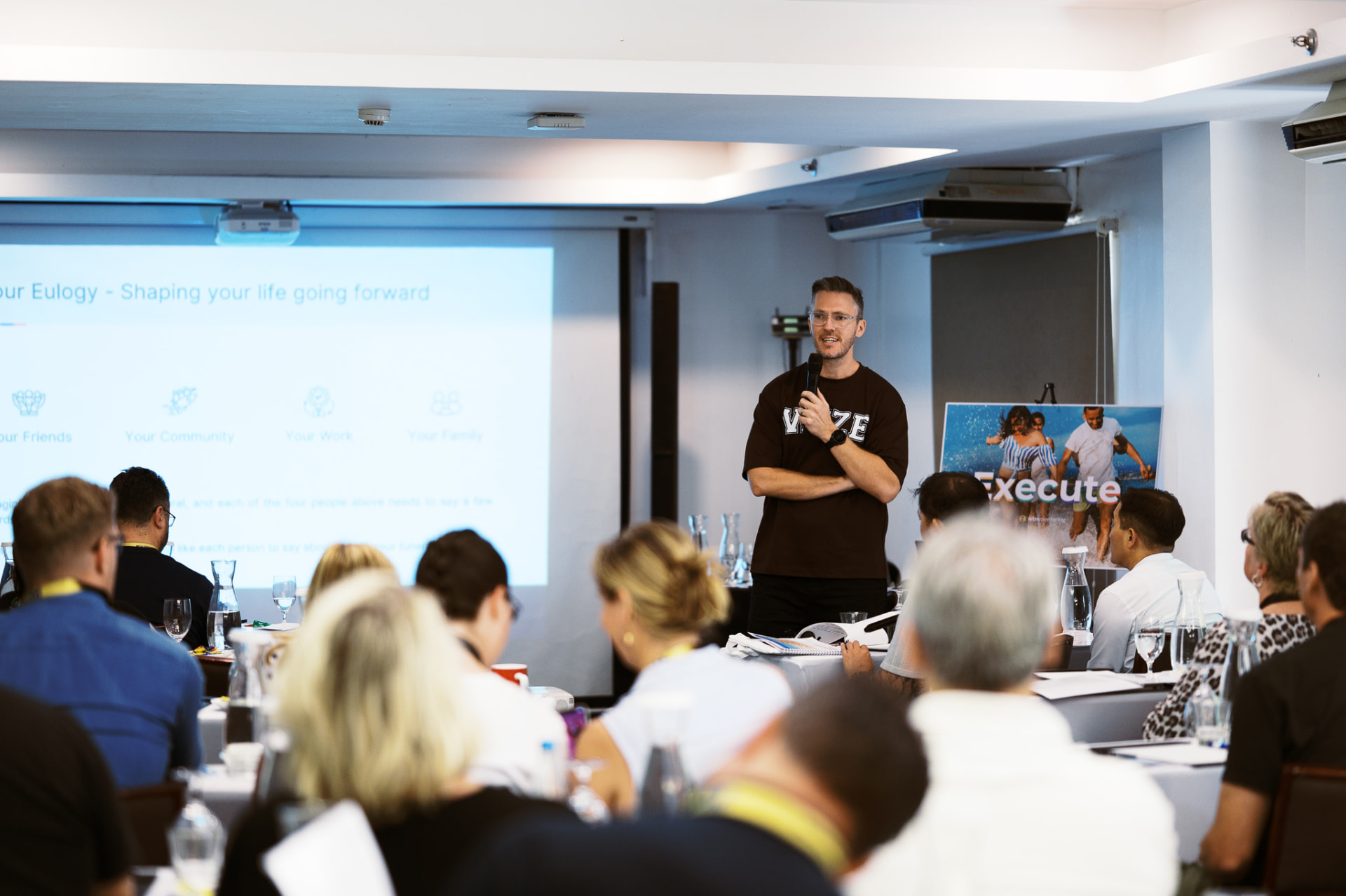 Wize mentor leading an execution session on day two